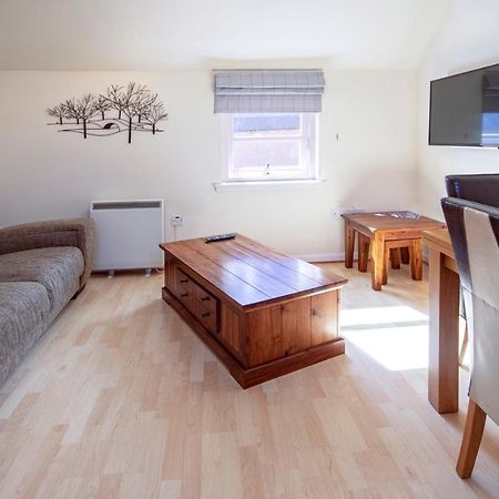 פורס 7 Varis Apartments מראה חיצוני תמונה