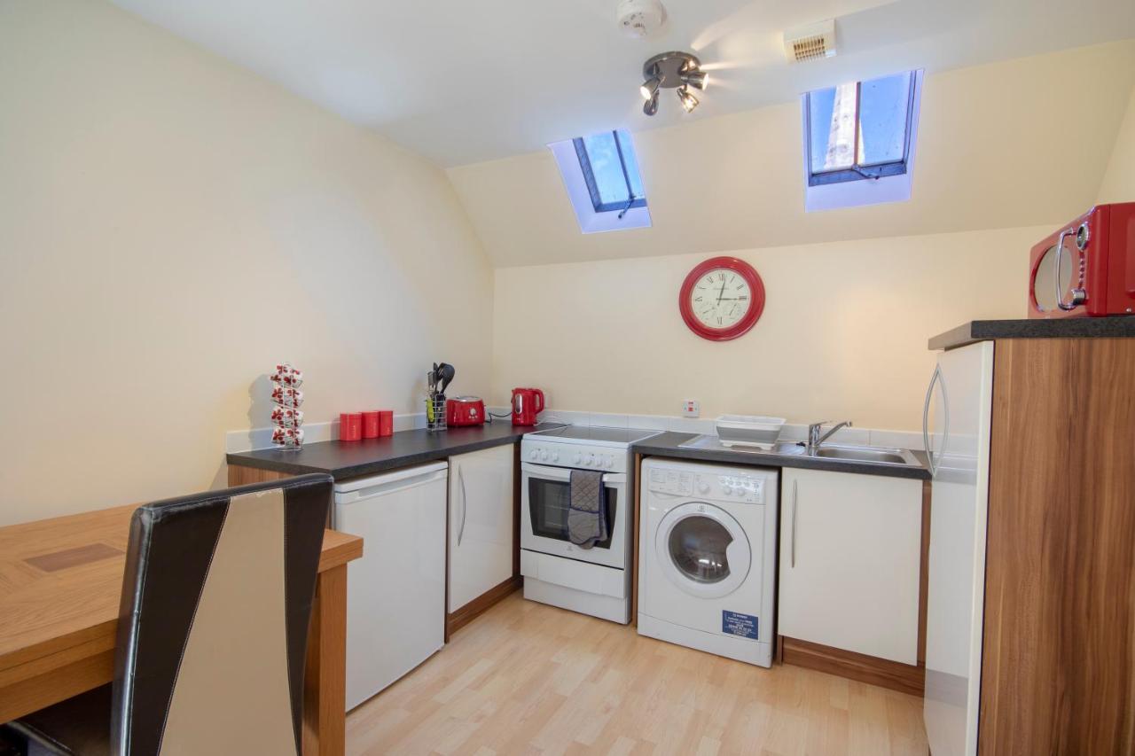 פורס 7 Varis Apartments מראה חיצוני תמונה